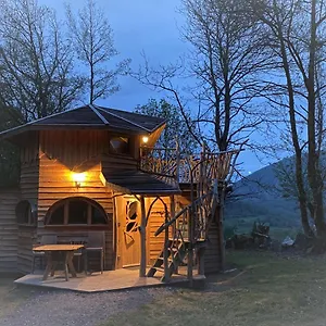 Les De Pyrene , Cazarilh France