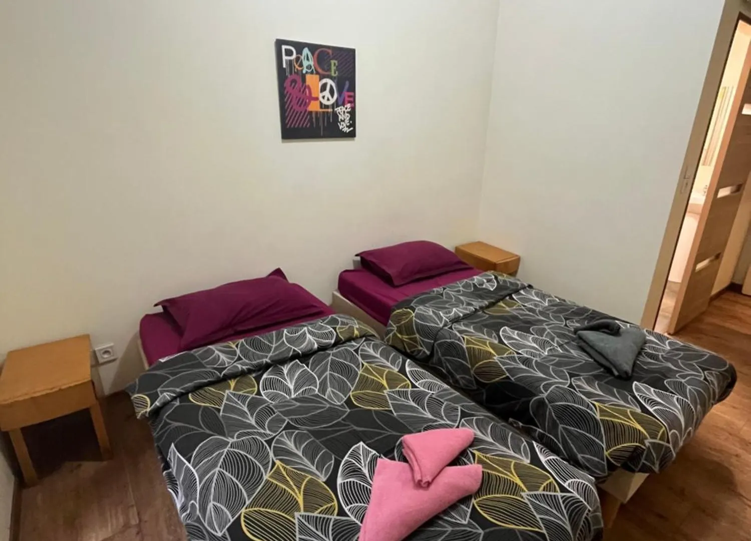 Hostal Hotel Lyonnais Niza