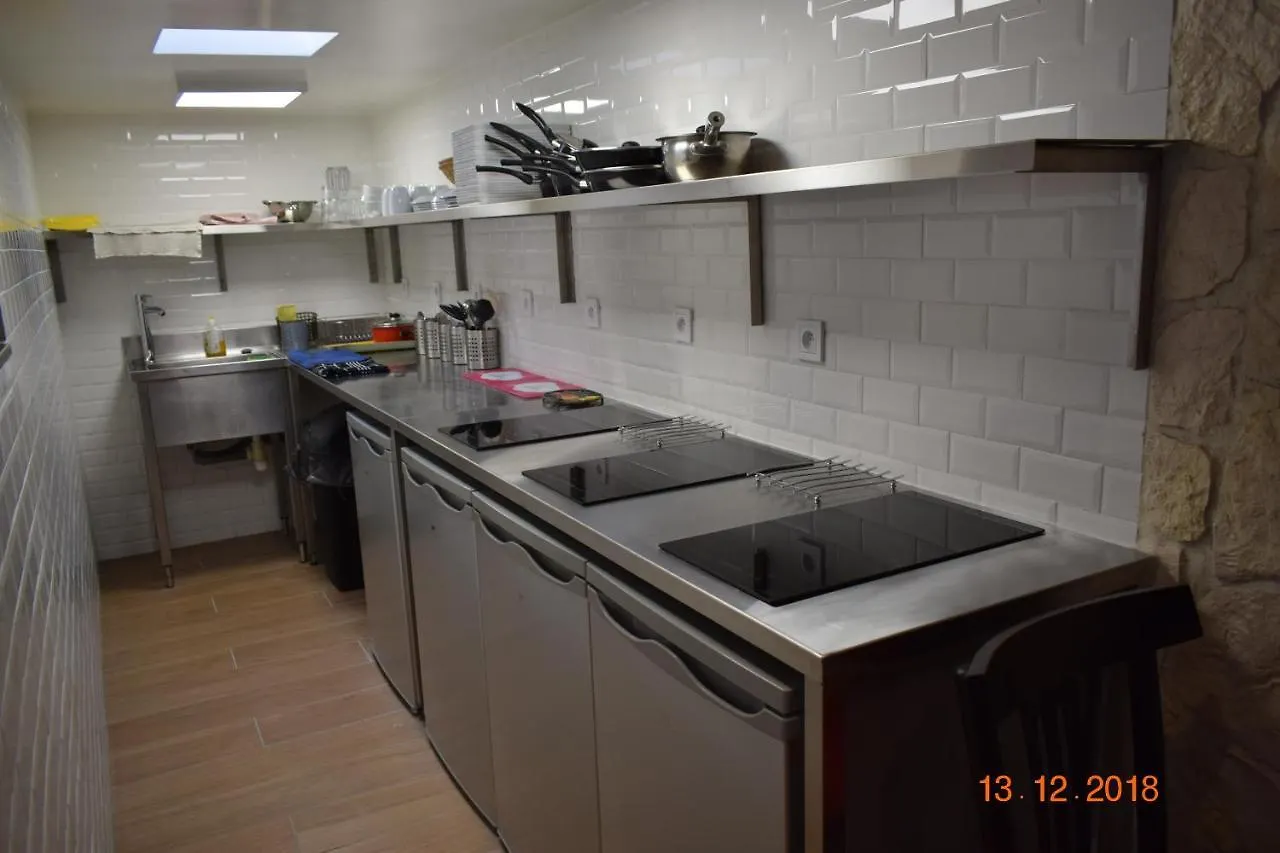 Hotel Lyonnais Niza Hostal