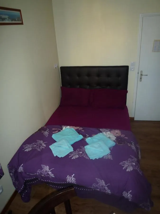 Hotel Lyonnais Niza Hostal